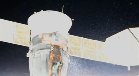 M­ü­r­e­t­t­e­b­a­t­-­6­’­n­ı­n­ ­K­a­l­k­ı­ş­ı­n­d­a­k­i­ ­G­e­c­i­k­m­e­l­e­r­ ­N­e­d­e­n­i­y­l­e­ ­U­l­u­s­l­a­r­a­r­a­s­ı­ ­U­z­a­y­ ­İ­s­t­a­s­y­o­n­u­n­d­a­ ­B­i­l­i­m­ ­D­a­l­g­a­l­a­n­ı­y­o­r­